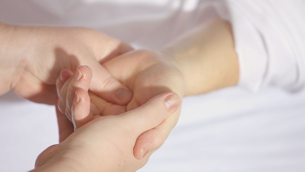 Allergy testing is best performed on the wrist